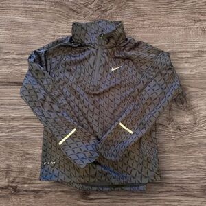 NIKE DRI FIT EUC ZIP RUNNING TOP SHIRT SWEATSHIRT BOYS GIRLS SIZE 7